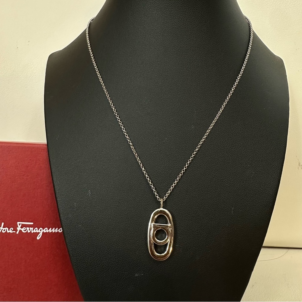 Authentic Salvatore Ferragamo Gancini Necklace silver with Box COA